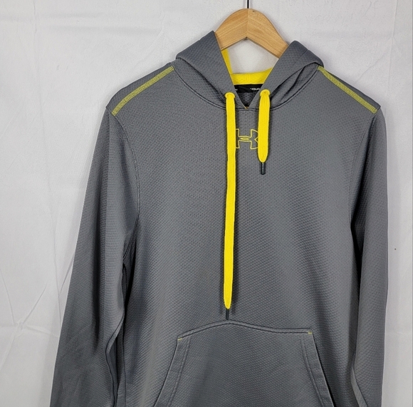 Mens Medium Loose Fitting Under Armour Hoodie - Picture 3 of 6